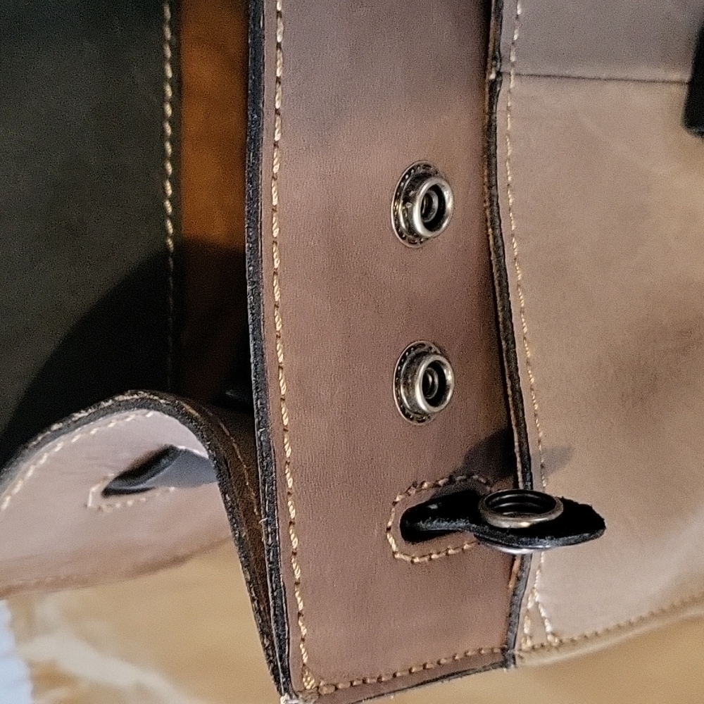 PATRICIA NASH TAUPE PURSE - Picture 7 of 16